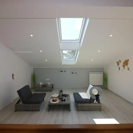 Ferienhaus Luna Comfortable Holiday
